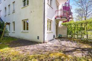 Helle 2,5-Zimmer-Erdgeschosswohnung mit großzügigem Garten – Die vollständige Adresse der Immobilie erhältst du vom Anbieter., 81476 Forstenried, München – Vorschaubild 3