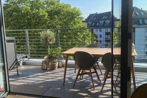 Attraktive  2,5-Zimmer-Wohnung mit traumhaftem Blick in Neustadt-Süd, Nähe St. Maternus Kirche