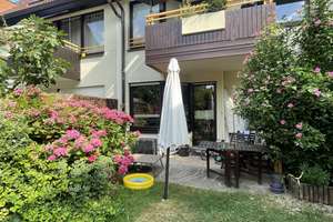 Elegante EG-Wohnung mit idyllischer Terrasse in begehrter Lage von Düsseldorf incl. TG Stellplatz
