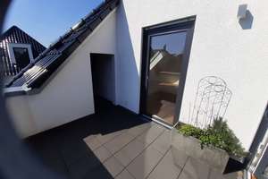 Sonniges Wohnjuwel: Sehr hochwertige Maisonette–Wohnung in Paderborns äußerst begehrter Südstadt
