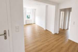Frisch renovierte 3-Zimmer Wohnung zur Miete im Edithawinkel