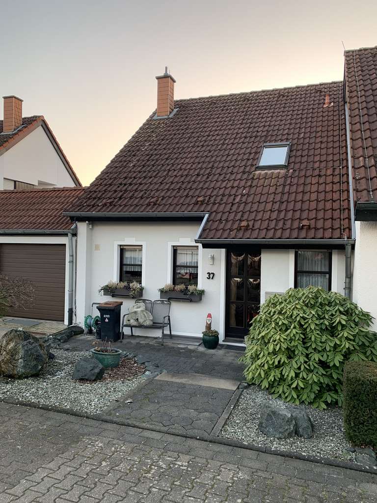 Sehr gepflegtes 4-Zimmer-Haus mit traumhaften Blick auf den Pescher See
