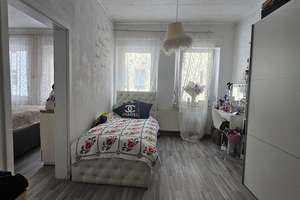 Großzügige 3-Zimmer-Wohnung mit flexibler Nutzung in zentraler Lage von Fürth-Südstadt – Die vollständige Adresse der Immobilie erhältst du vom Anbieter., 90763 Südliche Südstadt, Fürth – Vorschaubild 4