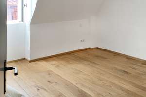     Ruhige Maisonettewohnung mit Altbauflair in Bestlage der Augsburger Innenstadt – Mauerberg 16a, 86152 Jakobervorstadt-Nord, Augsburg – Vorschaubild 6