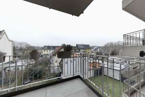 Modernes MFH - KFW55 -  nur 8Jahre jung  in bester Rheinlage in Köln Niehl  – Niehler Damm 35, 50735 Niehl, Köln – Vorschaubild 8