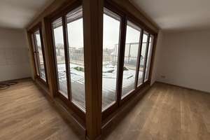 Besondere 3-Raum-Dachgeschoss-Maisonettewohnung mit zwei Bädern, großer Dachterrasse, Kamin & Garage – 2826 Innenstadt, Görlitz – Vorschaubild 16