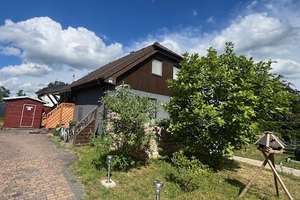 Freistehendes Einfamilienhaus mit Garten – Die vollständige Adresse der Immobilie erhältst du vom Anbieter., 15366 Hoppegarten – Vorschaubild 3