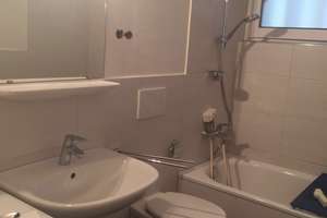 Ruhige 3-Zimmer-Wohnung im 1. OG mit Balkon im Grünen nahe Urdenbach (Provionsfrei) – 40595 Garath, Düsseldorf – Vorschaubild 3