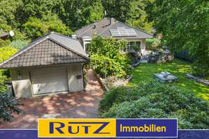 Ganderkesee-Bookholzberg | Repräsentativer Bungalow in Hanglage mit wunderschöner Gartenanlage – Die vollständige Adresse der Immobilie erhältst du vom Anbieter., 27777 Ganderkesee – Vorschaubild 2