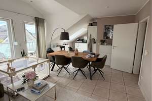 Lebendig wohnen: 3,5-Zimmer-Dachgeschosswohnung in Oberhausen – Kiefernstraße 21, 46147 Sterkrade-Nord, Oberhausen – Vorschaubild 10