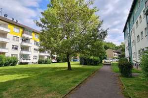 Nachmieter gesucht! *Helle 2,5-Zimmer-Wohnung mit tollem Sonnenbalkon*