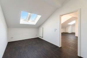 Kleines Dachstudio im sanierten Altbau im Quadrat H 7 – Die vollständige Adresse der Immobilie erhältst du vom Anbieter., 68159 Waldhof, Mannheim – Vorschaubild 4