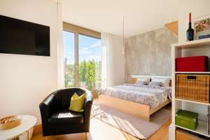Kraftraum – modernes Penthouse im Fluss des Sonnenlaufes – Die vollständige Adresse der Immobilie erhältst du vom Anbieter., 13156 Niederschönhausen, Berlin – Vorschaubild 8