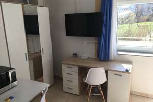Businessapartment mit Bad und Küche, 1,40mx2,00m Bett, Full-HD TV, WLan – Die vollständige Adresse der Immobilie erhältst du vom Anbieter., 72762 Reutlingen-Mitte, Reutlingen – Vorschaubild 2