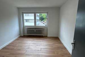 Moderne, frischsanierte Zweizimmerwohnung direkt in PF-Süd – Dillsteinerstraße 39, 75173 Pforzheim – Vorschaubild 3