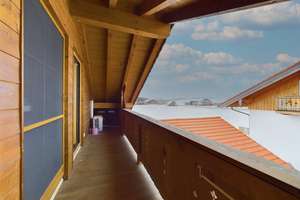 Nahe Bad Tölz
Attraktive Doppelhaushälfte in Greiling
- Ruhige, sonnige Ortsrandlage
- Panoramabl – Die vollständige Adresse der Immobilie erhältst du vom Anbieter., 83677 Greiling – Vorschaubild 18