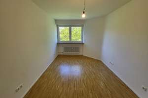 Modernisierte 2-Zimmer-Wohnung mit Loggia in Oberhausen zu vermieten – Eschenhofstr. 45, 86154 Oberhausen-Nord, Augsburg – Vorschaubild 6