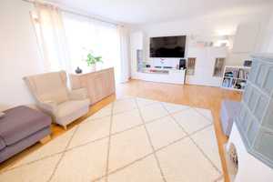 Charmantes Haus mit tollem Garten, Garage und PV – Neu-Ulm (Kreis) – Vorschaubild 3