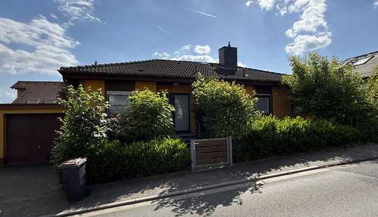 Bild von Traumblick bis Frankfurt: Bungalow in schöner Lage