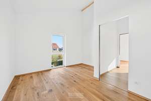 Hochwertige Neubau-Doppelhaushälfte KfW40 – Ihr neues Zuhause in Thalmassing! – Die vollständige Adresse der Immobilie erhältst du vom Anbieter., 93107 Thalmassing – Vorschaubild 7