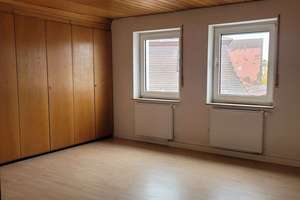 Wohn- und Geschäftshaus im Zentrum von Adelsdorf – Die vollständige Adresse der Immobilie erhältst du vom Anbieter., 91325 Adelsdorf – Vorschaubild 18