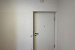 Große 2-Zimmer-Wohnung mit Balkon und Stellplatz nahe dem Stadtzentrum von Bad Neustadt – Goethestraße 15g, 97616 Bad Neustadt an der Saale – Vorschaubild 2