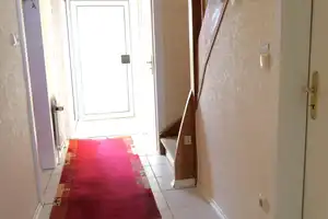Kleineres Einfamilienhaus (DHH), herrlich großer Garten - evtl. Anbau möglich – Main-Taunus-Kreis – Vorschaubild 7