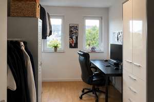 Modernes RMH mit Garten, Dachterrasse u. Garage in begehrter Lage von Düsseldorf-Wittlaer/Einbrungen – Die vollständige Adresse der Immobilie erhältst du vom Anbieter., 40489 Wittlaer, Düsseldorf – Vorschaubild 20