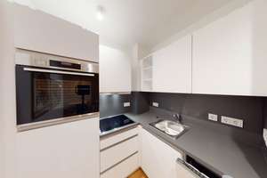 Premium Apartment mit Balkon und Designmöblierung – Eichwaldstraße 68, 60385 Bornheim, Frankfurt am Main – Vorschaubild 5