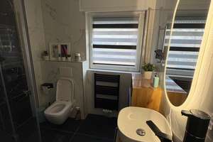 Modernes Reihenmittelhaus mit Terrasse, Garage und stilvoller Einbauküche – Am Neuenhof 32, 52074 Hanbruch, Aachen – Vorschaubild 10