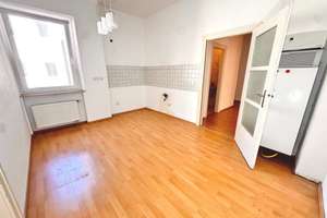 Provisionsfrei – Freie und gepflegte 6-Zimmer-Wohnung in Nürnberg – Landgrabenstraße 19, 90443 Steinbühl, Nürnberg – Vorschaubild 12