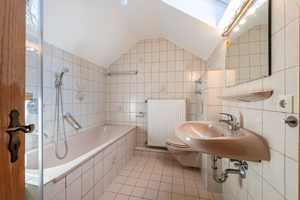 Schuch Immobilien - Raumwunder mit separater Einliegerwohnung in Blicklage – Main-Taunus-Kreis – Vorschaubild 28
