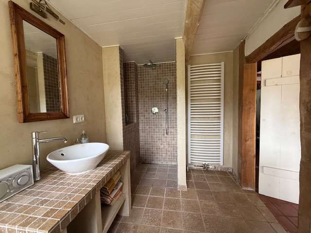 Immobilie in Elmenhorst - 1.232 m² Grdstck. * liebevoll restaur. Fachwerkhaus * zentral u. dennoch idyllischer Garten* Carport - Bild 11