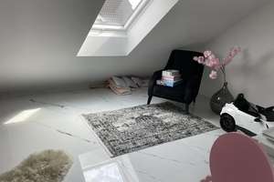 Helle Neubau-Doppelhaushälfte in ruhiger Lage – 7 Zimmer, hochwertige Ausstattung & Energieeffizienz – Die vollständige Adresse der Immobilie erhältst du vom Anbieter., 74078 Frankenbach, Heilbronn – Vorschaubild 14