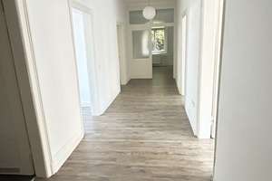 WG Gründung ! Atemberaubende 7 Zimmer Wohnung – Schwabstr. 2, 70197 Rotebühl, Stuttgart – Vorschaubild 2