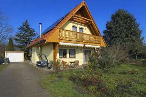Einfamilienhaus – ruhig, grün, familienfreundlich-
provisionsfrei in Bernau – Die vollständige Adresse der Immobilie erhältst du vom Anbieter., 16321 Bernau bei Berlin – Vorschaubild 1