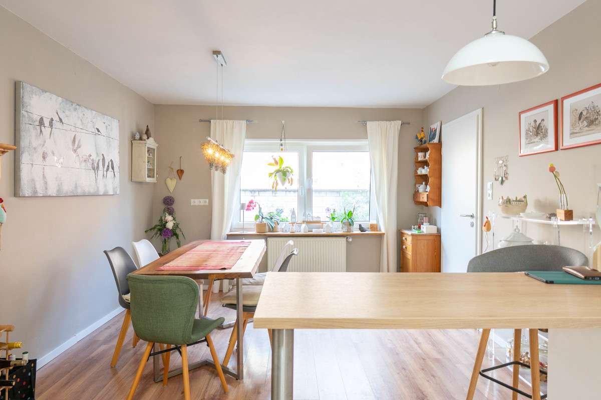 Immobilie in Friedelsheim - Vielseitiges 1-2-Familienhaus mit Halle, Hof und Garten in Friedelsheim! - Bild 13