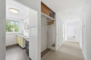 Bezugsfreie 3-Zimmer-Wohnung mit Balkon in Berlin-Wilmersdorf – Die vollständige Adresse der Immobilie erhältst du vom Anbieter., 10709 Halensee, Berlin – Vorschaubild 2