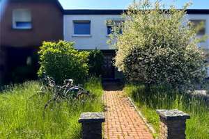 Charmantes Reihenmittelhaus mit viel Potential, 4 Zimmern und Garage in Hamm-Pelkum