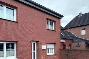 Charmantes Einfamilienhaus in Köln-Worringen mit Stellplatz