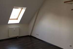 Gut-geschnittene 3-Raum-DG-Maisonette-Wohnung  – Römerstraße 6, 8056 Mitte-Nord, Zwickau – Vorschaubild 8