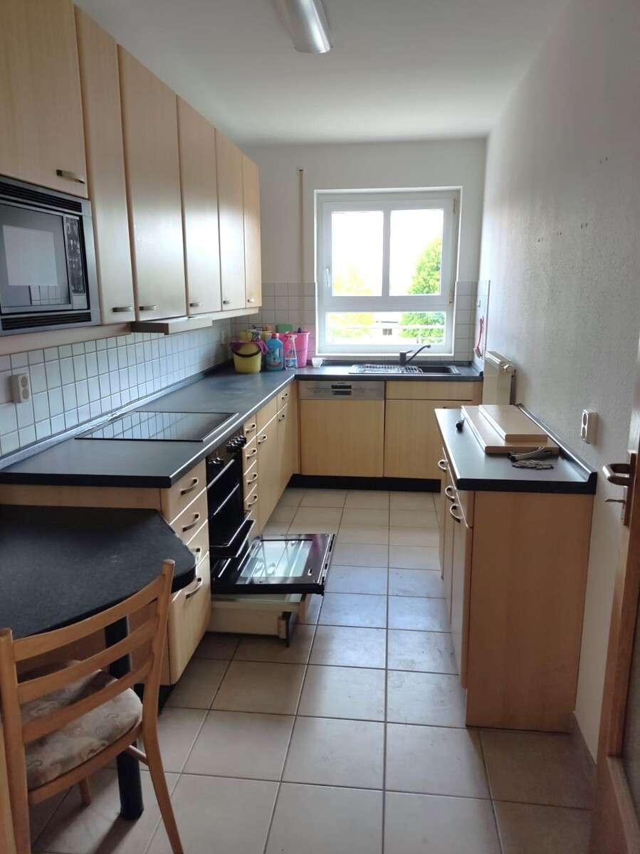 Immobilie in Crossen an der Elster - Helle 3-Raum-Wohnung mit EBK, Balkon, Stellplatz in guter Lage für Eigennutzer oder Kapitalanleger - Bild 6