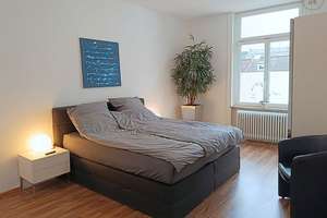 Schicke möblierte 2,5-Zimmer Wohnung mit Balkon in Wiesbaden Westend – Die vollständige Adresse der Immobilie erhältst du vom Anbieter., 65195 Nordost, Wiesbaden – Vorschaubild 2
