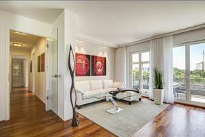 Möbliert: Möblierte Premiumwohnung – Die vollständige Adresse der Immobilie erhältst du vom Anbieter., 81925 Herzogpark, München – Vorschaubild 1