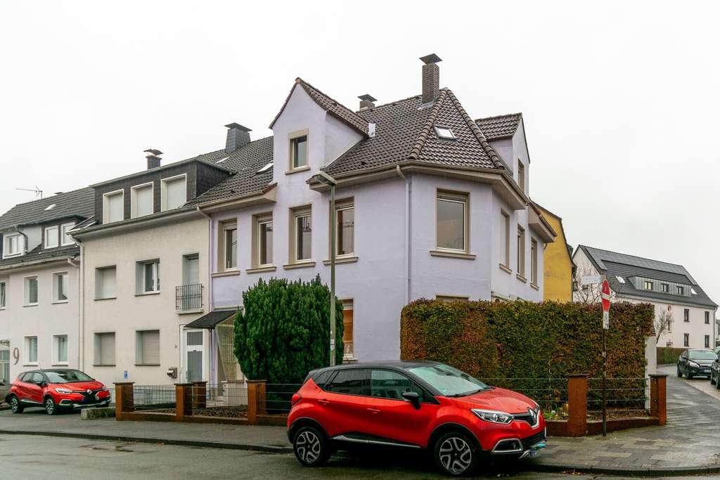 Immobilie in Paderborn - Charmantes 3-Familienhaus in der Südstadt - Bild 1