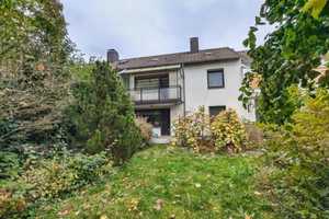 Endlich im eigenen Haus! Reihenhaus mit vielen Zimmern, Garage, Garten, Stellplatz...  – Köln – Vorschaubild 2