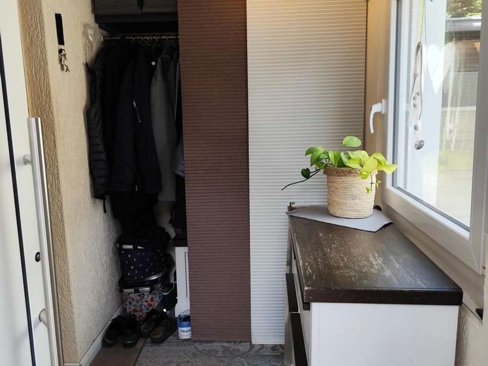 Eingang mit Garderobe
