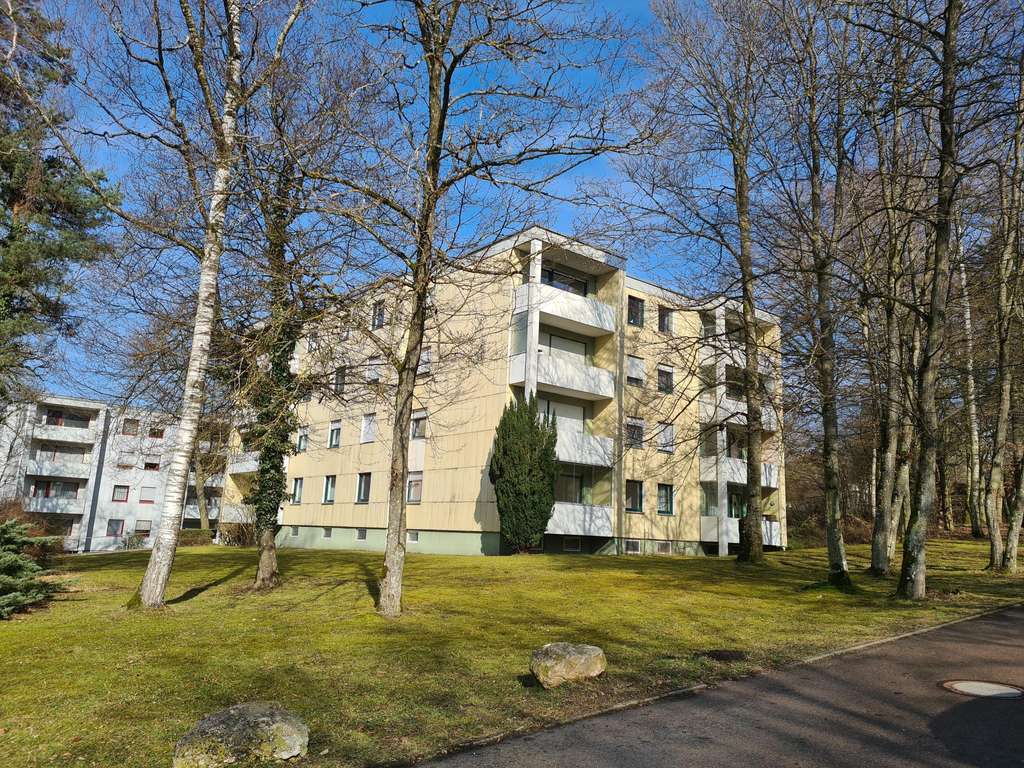 Immobilie in Donauwörth - Wohnraum mit großem Entwicklungspotenzial + Garagenstellplatz - Bild 0