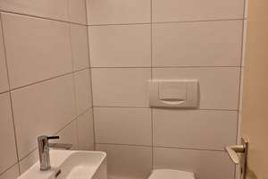 Sanierte 3-Zimmer-Wohnung mit 2 Balkonen im 2. OG in Erlangen-Alterlangen – Schallershofer Str. 46a, 91056 Steinforst, Erlangen – Vorschaubild 6