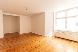 Studio im Altbau mit großem Potenzial – Grünberger Straße 19, 10243 Friedrichshain, Berlin – Vorschaubild 1
